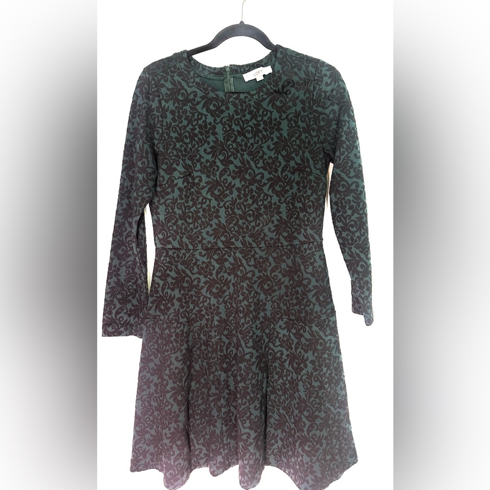LOFT Green Fit and Flare Long Sleeve Dress - Picture 2 of 7